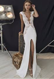 Quelle robe choisir pour un mariage existant ? Rassurer Nid Chaton Robe De Mariee Classe Et Chic Omettre Epaule Series