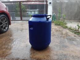 Budidaya ikan nila merah di dalam tong biru drum plastik 200 liter. Blog Cikgu Zahidi Mi Casa Beli Tong Biru Sebagai Tempat Tadahan Air Hujan