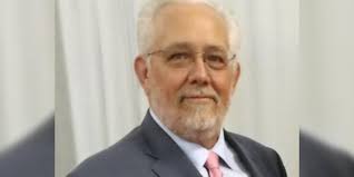 Oak Island Town Manager set to retire in July 2024