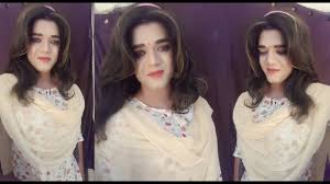 Lovely indian crossdresser in saree. Boy To Girl Makeup Boy To Girl Challenge Lakme Cosmetics Male To Female Boy In Saree M2f L Oreal Mac Youtube