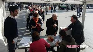 Pd, primarie roma al via per il candidato sindaco della capitale; Un Segretario Per Il Pd Aperta La Sfida Delle Primarie Code Nei Gazebo
