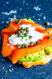 Toast A L Avocat Avec Saumon