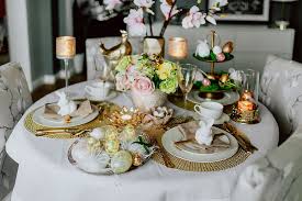See how you can personalize your home's entrance with add bursts of bright color, energetic patterns, and lively springtime motifs to your home to effortlessly transition it into spring. Hd Wallpaper Easter Table Decorations Holidays Colorfull Home Decor Spring Wallpaper Flare