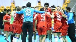 من المبرمج المشاركة خلال تربص المنتخب هذا الشهر إلّا أنه تعذّر عليه القدوم لأسباب إجرائية غير أنّ الدعوة مازالت مفتوحة للمشاركة بتربص مع منتخب تونس تحت 20 سنة في تونس. Ø§Ù„Ø´Ø§Ø±Ø¹ Ø§Ù„Ù…ØºØ§Ø±Ø¨ÙŠ Ø¨Ø·ÙˆÙ„Ø© Ø§Ù„Ø¹Ø§Ù„Ù… Ù„ÙƒØ±Ø© Ø§Ù„ÙŠØ¯ Ø£ÙˆØ§Ø³Ø· Ø§Ù„Ù‚Ø±Ø¹Ø© ØªØ¶Ø¹ Ø§Ù„Ù…Ù†ØªØ®Ø¨ Ø§Ù„ØªÙˆÙ†Ø³ÙŠ ÙÙŠ Ø§Ù„Ù…Ø¬Ù…ÙˆØ¹Ø© Ø§Ù„Ø«Ø§Ù„Ø«Ø© Ø§Ù„Ø´Ø§Ø±Ø¹ Ø§Ù„Ù…ØºØ§Ø±Ø¨ÙŠ