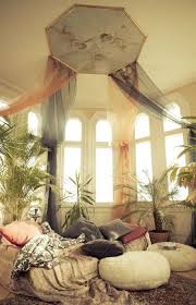 Bohemian Beauty This Would Totally Be In My Mommy Time Room Lol Maisons Bohemiennes Salon Chic Deco Maison