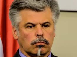 Abdo destituye al Ministro del Interior Arnaldo Giuzzio