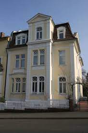 Auf einer landkarte können sie ihre suche weiter verfeinern. 3 Zimmer Wohnung Zu Vermieten Lindenstrasse 13 34131 Kassel Bad Wilhelmshohe Mapio Net