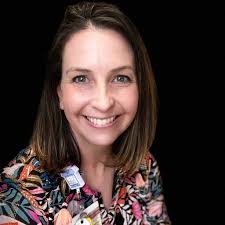 Kellie Hurley's Instagram, Twitter & Facebook