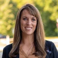 Melissa Slaght's Instagram, Twitter & Facebook