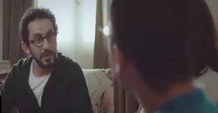 خفة دم ودموع احمد حلمي وهو يهدي تكريمه للفنان محمود عبد العزيز. Ø§Ø­Ù…Ø¯ Ø­Ù„Ù…ÙŠ ÙŠØ´Ø¹Ù„ ØªÙˆÙŠØªØ± ÙˆÙ…ØªØ§Ø¨Ø¹ÙˆÙ† Ù†ØªÙŠØ¬Ù‡ Ø§Ø·Ù„Ø¹ Ø§Ù†Ø§ Ø§Ø³Ù‚Ø· Ù…Ø§Ù…Ø§ ØµÙˆØª ÙƒØ§ÙŠØ±Ùˆ Ø¨Ø±ÙŠØ³