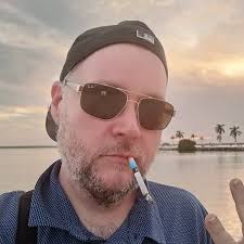 Ethan Ralph (@theralphretort) • Instagram photos and videos