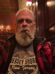 Kimberly Kiger's Instagram, Twitter & Facebook