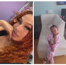 Una oración por todos los hijos que están lejos viviendo en las garras de  las drogas... Por cada madre que siempre estará orando por su hijo. Que  dios los cuide y le