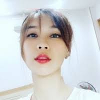 Wendy Pham's Instagram, Twitter & Facebook