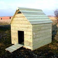 However, if you have a well trained pet, one that people. 14 Goose House Ideas Goose House Duck House Duck Coop