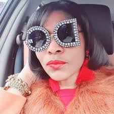 Joy Lennox's Instagram, Twitter & Facebook