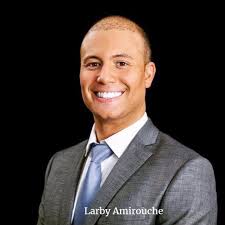 Edna Hauser (@CoachLarbyA)