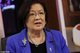 Duckworth Says She Will No Longer Vote For Any Of Joe Biden S Straight White Nominees Daily Mail Online