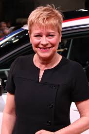 Linda Jackson (businesswoman) - Wikipedia