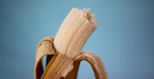 Dalam kamus bahasa arab, kata istimna atau jildu dan umairah berarti mengeluarkan sperma dengan tangannya, kemudian istimna, apabila sering dilakukan akan menjadikannya sebagai adat dan kebiasaan bagi yang melakukannya, sehingga lahirlah makna baru. Adakah Onani Yang Dibolehkan Konsultasi Agama Dan Tanya Jawab Pendidikan Islam