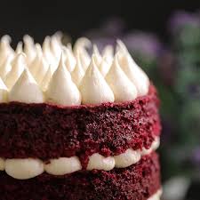 Combine that with the sweet tang of cream cheese frosting, and it's far too tempting to ignore. Moucup Red Velvet Cake With Cream Cheese Frosting To Facebook
