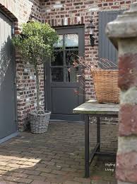 Country Life Styling Living Webshop Www Stylingandlivingshop Nl Sho Country Living Styli Haus Aussenbereiche Haustur Landhaus Diy Gartendekoration