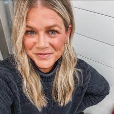 Paige Cunningham's Instagram, Twitter & Facebook