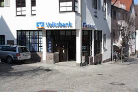 Von altersvorsorge über girokonto & kreditkarten bis versicherung: Vr Bank Tubingen Eg Filiale Kirchentellinsfurt Kirchentellinsfurt Rathausstrassle 2 Offnungszeiten Angebote