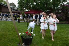 Portsmouth Abbey Grads Told Find Compassion Mercy Altruism Love Eastbayri Com News Opinion Things To Do In The East Bay