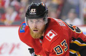 Updated player stats for sam bennett, season and career. Calgary Flames Reason For Season Of Mishap Sam Bennett S Beard