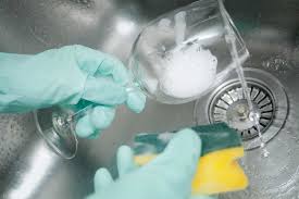 The water will start to effervesce and turn blue as it cleans the glasses without leaving a single scratch. How To Make Cloudy Glasses Sparkle Again Cleanipedia Uk