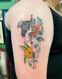 He has continued to push the boundaries and this tattoo shop is a prime example of what is created when you stop following. Deluxe Tattoo Parlor Vancouver Washington Facebook