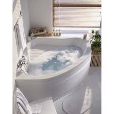 Baignoire D Angle L 135x L 135 Cm Blanc Nerea Baignoire Angle Idee Salle De Bain Deco Salle De Bain Avec Baignoire