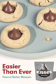 Peanut Butter Blossoms Recipe Hershey S Kitchens Recipe Christmas Food Desserts Classic Cookies Recipes Cookies Recipes Christmas