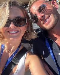 I miss my fans so much SEND HELLO WHEN YOU SEE THIS POST ❤️❤️❤️❤️