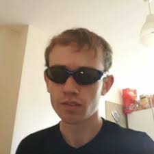 Stream Gareth Andrews 1 music