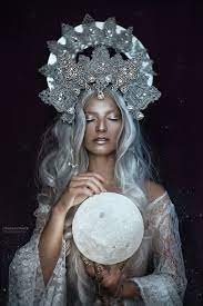 Moon Studio Portrait Of Woman With Moon Silver Hair Fantasy Portrait Photo Fantasy Photography Fantasy Portraits Portrait