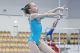 Jul 03, 2021 · российская спортсменка лала крамаренко стала второй в индивидуальном многоборье на этапе кубка мирового вызова, который проходит в минске (беларусь). Sportivnaya Gimnastika Ekaterinburzhenka Vzyala Serebro Chempionata Rossii Sport Oficialnyj Portal Ekaterinburga