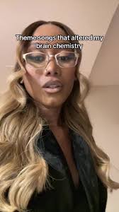 I wanted to work at that magazine so bad when I was little. 😅