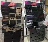 Retail portable makeup display stands black floor stand