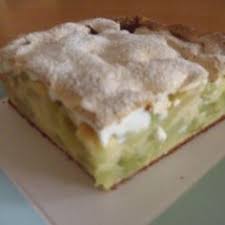 Rhabarberkuchen Mit Baiserhaube Rezept Rhabarberkuchen Mit Baiserhaube Rhabarberkuchen Lebensmittel Essen
