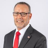 200+ profilů „Idelson“