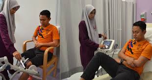 Video temuduga ukm sarjanamuda sains komputer dengan kepujian. Tugas Sebagai Pegawai Fisioterapi Farhanah Kena Banyak Bersabar Dengan Karenah Pesakit Mingguan Wanita