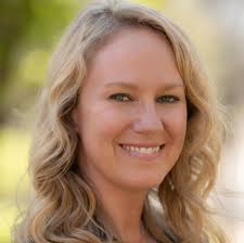 Vanessa Crisp's Instagram, Twitter & Facebook