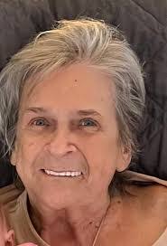 Virginia Dubois's Instagram, Twitter & Facebook