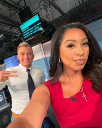 Aaron Dickens (@dickenssandiego) • Instagram photos and videos