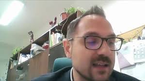 Informace k legislativním změnám ve vztahu k pečujícím osobám (David  Pospíšil, ředitel odboru MPSV)