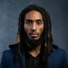 Stream Dennis Pacheco music