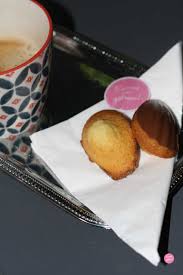 Madeleines A Bosse Coques Chocolat Coco Recette Coque En Chocolat Coco Chocolat