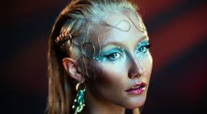 Cameron Hardy's Instagram, Twitter & Facebook